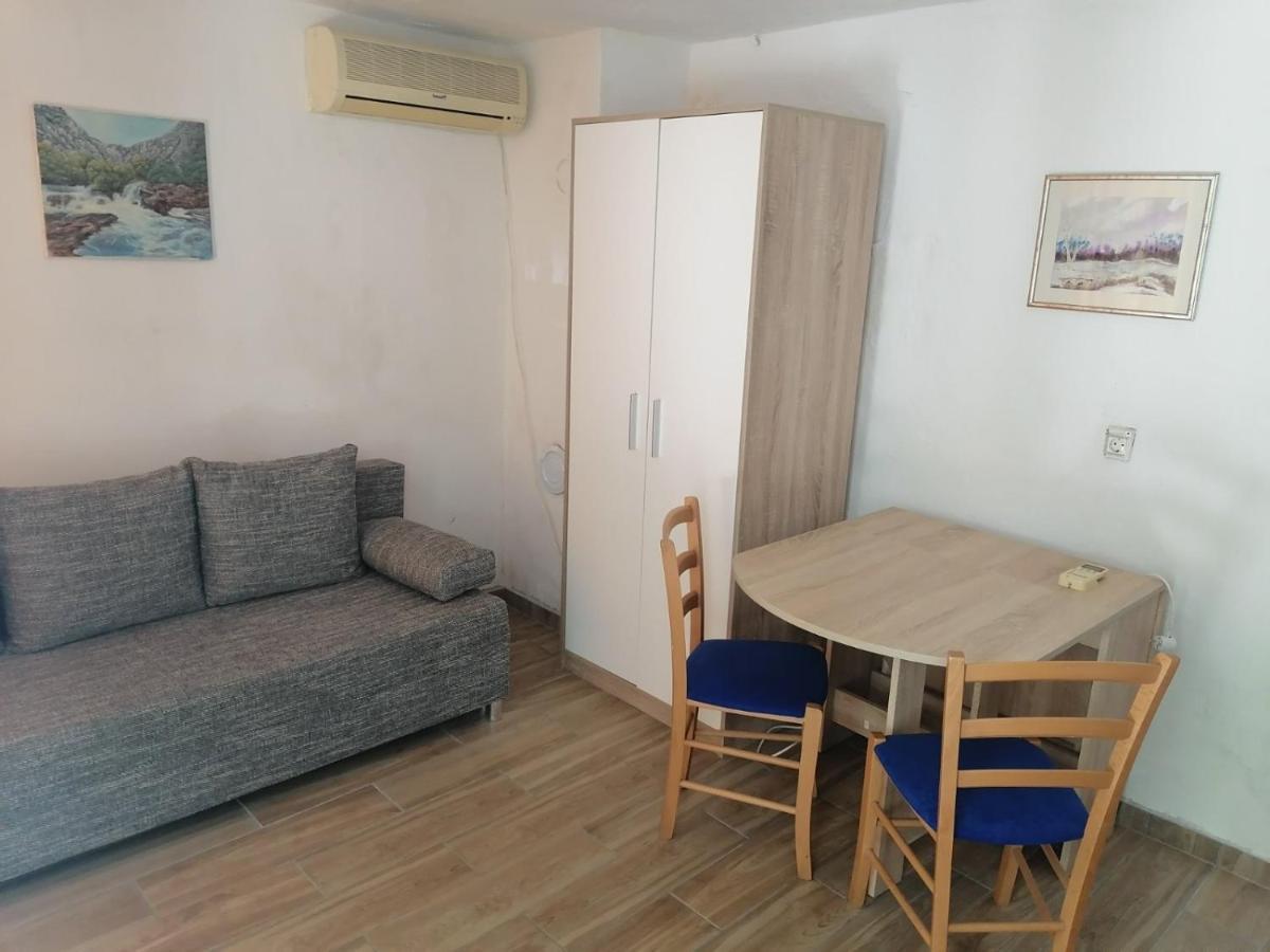 Apartman Milica Golubic  Exterior foto